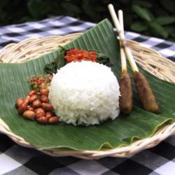 Nasi Campur Sate Lilit Tuna