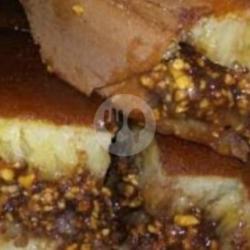 Martabak Nutela Keju Kacang