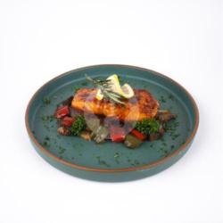 Teriyaki Salmon Steak With Ratatouille