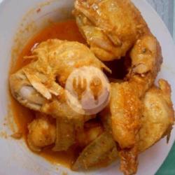 Ayam Gulai Paha