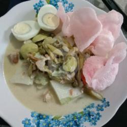 Lontong Padang Gulai Taucho