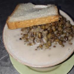 Bubur Kacang Ijo Roti