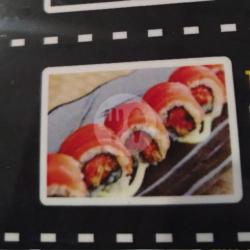 Tuna Kani Roll