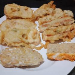 Tempe Dan Oncom Goreng Isi 16 Pcs Per Box