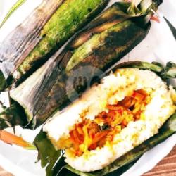 Nasi Bakar Ayam Suwir Pedas