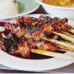 Paket Komplit Sate Kambing(sate Kambing 7 Tusuk,nasi,gule)