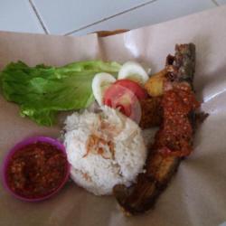 Nasi Lele Penyet