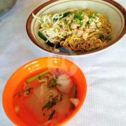 Mie Ayam Bakso Pangsit