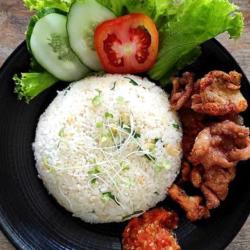 Nasi Daun Jeruk   Telur Ceplok/ Dadar