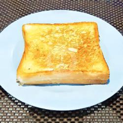 Roti Bakar (toping Keju Susu)