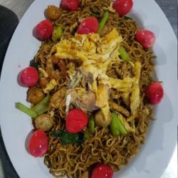 Mie Ultah Kuning