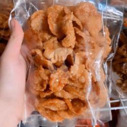 Belinjo Manis Pedas