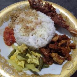 Nasi Campur Ikan