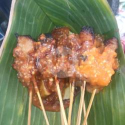Sate Campur   Lontong