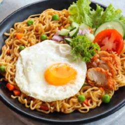 Indomie Goreng Cumi