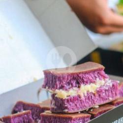 Martabak Manis Taro Keju Coklat Susu