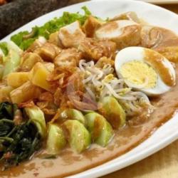 Gajah Galon Ganas (gado Aja,gado Lontong,gado Nasi )   Telor Stengah