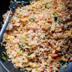 Nasi Goreng Jepang Salmon