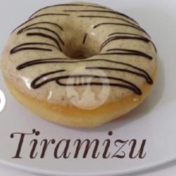 Donat Toping Tiramizu