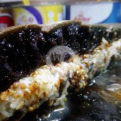 Keju Kacang Black Sweet