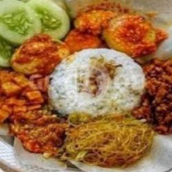 Nasi Uduk Jengkol Balado