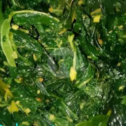 Sayur Daun Ubi/singkong