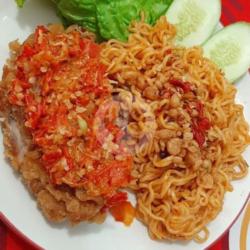 Paket Ayam Mie Geprek   Mandi