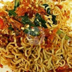 Indomie Setan Pedas Mak Cok