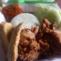 Nasi Ayam Grepek