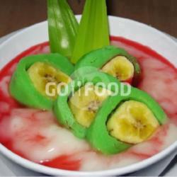 Es Pisang Ijo Coklat Putih