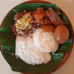 Nasi Jenang Gudeg Sambal Goreng Telor