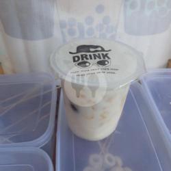 Vanila Cheese Boba Drink