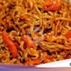 Mie Goreng Pedas Mantap Free Es Teh