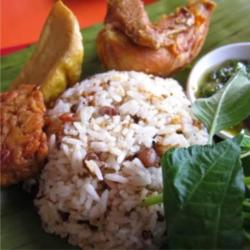 Nasi T. O   Ayam Goreng   Tahu Tempe