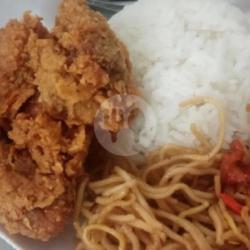 Nasi Campur Ayam Crispy