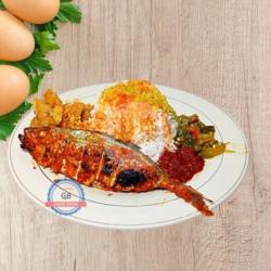 Nasi Ikan Bakar Selar