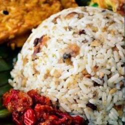 Nasi Tutug Oncom