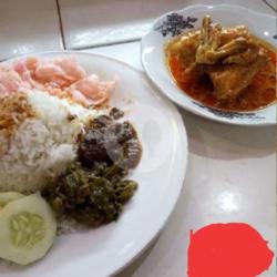 Nasi Ayam Gulai Dada