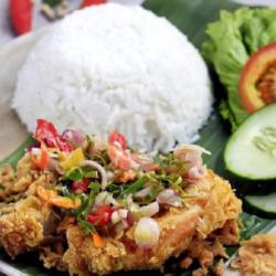 Ayam Dada Sambal Matah   Nasi