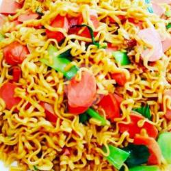 Mie Goreng Tumis Sosis