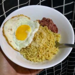 Mie Sakura Telur Kornet