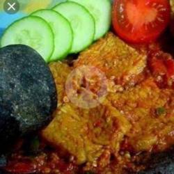 Tempe Penyet Sambal Dadakan