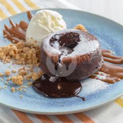 Molten Lava Chocolate Cake