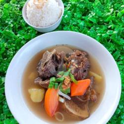 Sup Tulang Sapi (gratis Nasi/bihun)