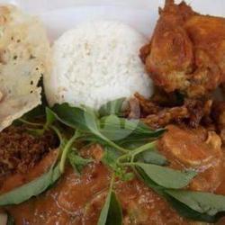 Nasi Pecel Ikan Ayam Goreng