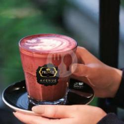Red Velvet Latte