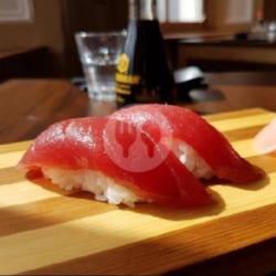 Nigiri Tuna Sushi