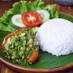 Ayam Penyet Cabe Hijau Komplit