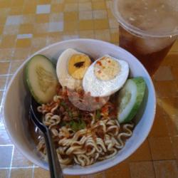 Mie Jebeuw Bakso Kepiting Kuah