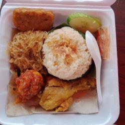 Nasi Liwet Komplit Ayam Plus Telor